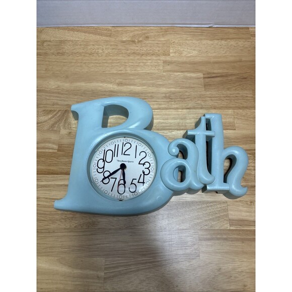Burwood Other - Vintage Burwood Bath Wall Clock Blue New Haven Quartz 1983 Retro READ